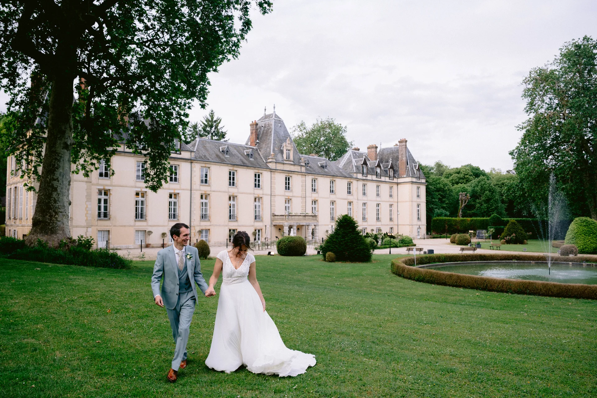 Film de mariage dans un domaine en France